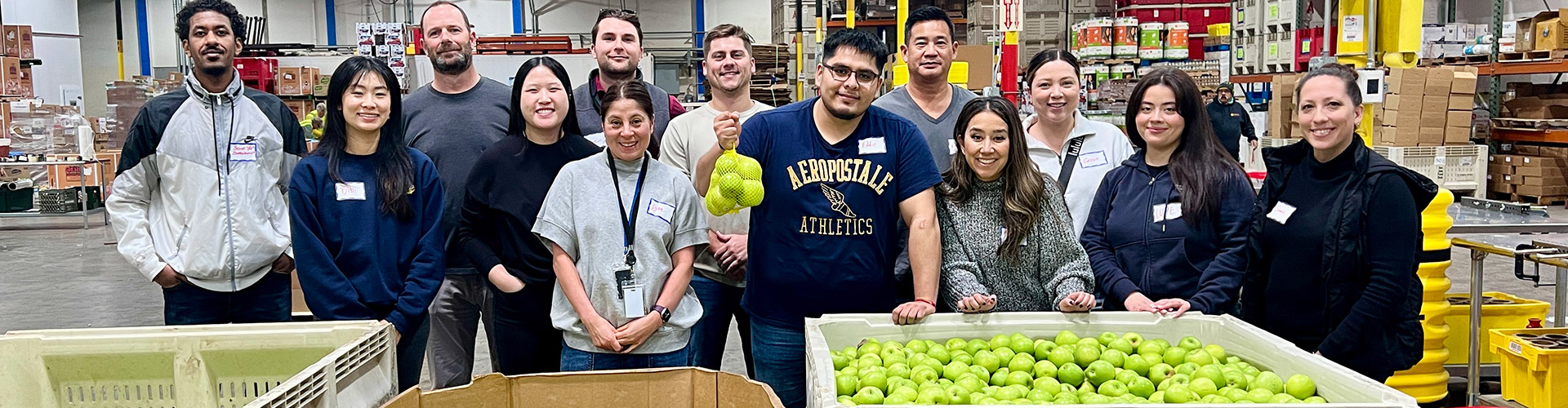 HeroImage-1920×500-Volunteer-NOV2025